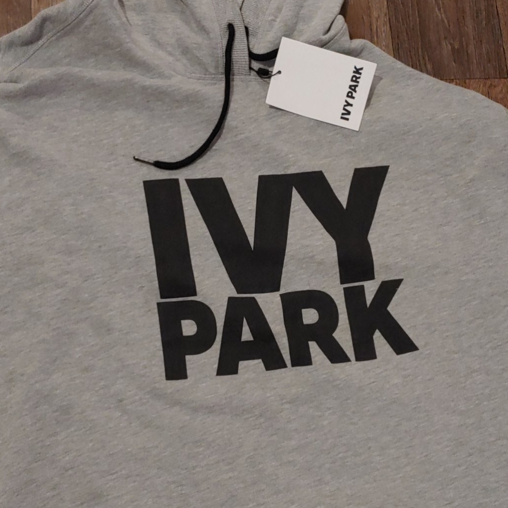 Ivy Park Sweatshirt